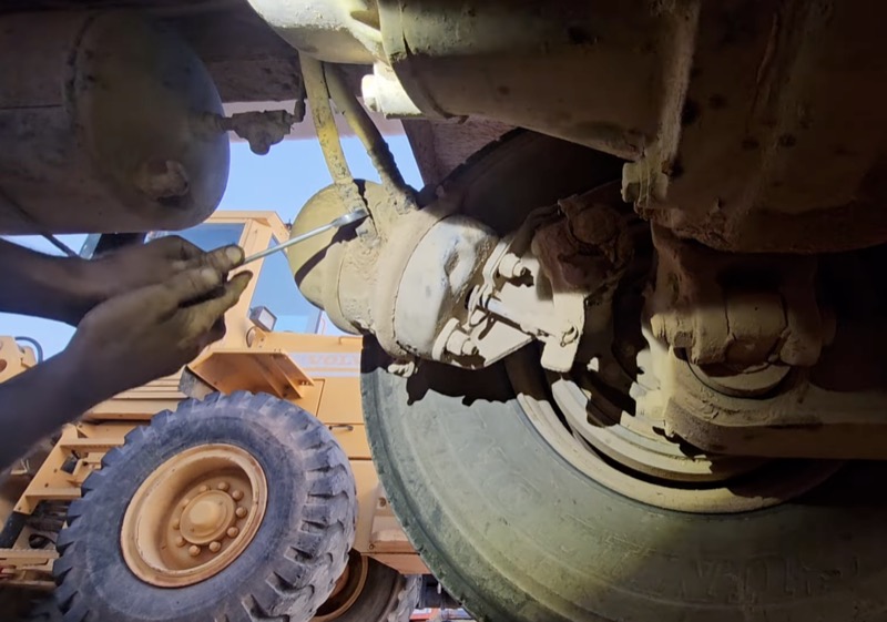 Truck repair service