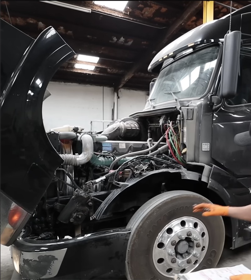 Truck repair service