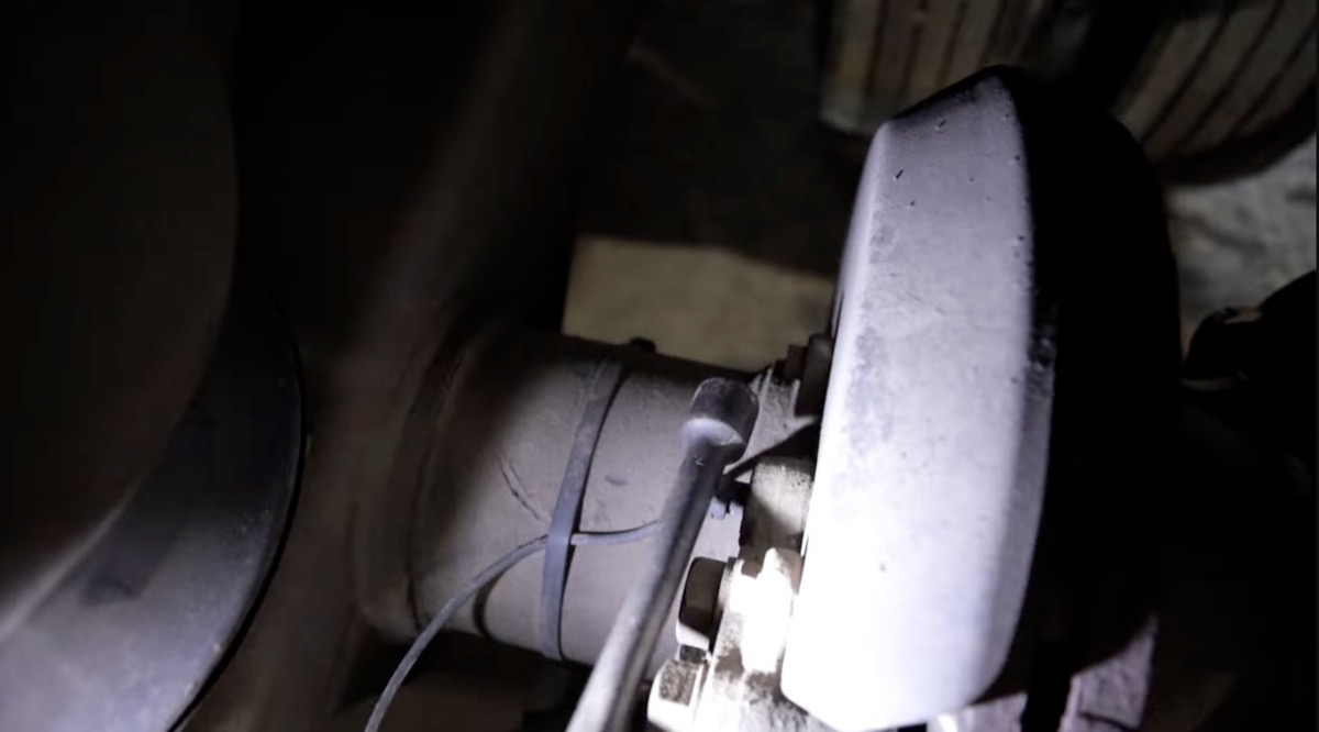 Truck repair service